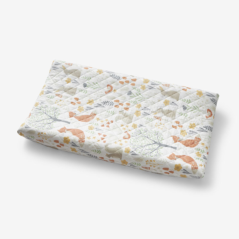 Forest Animals Classic Cool Organic Cotton Percale Quilted Changing Pad Cover - Ivory,Ivory Multi
