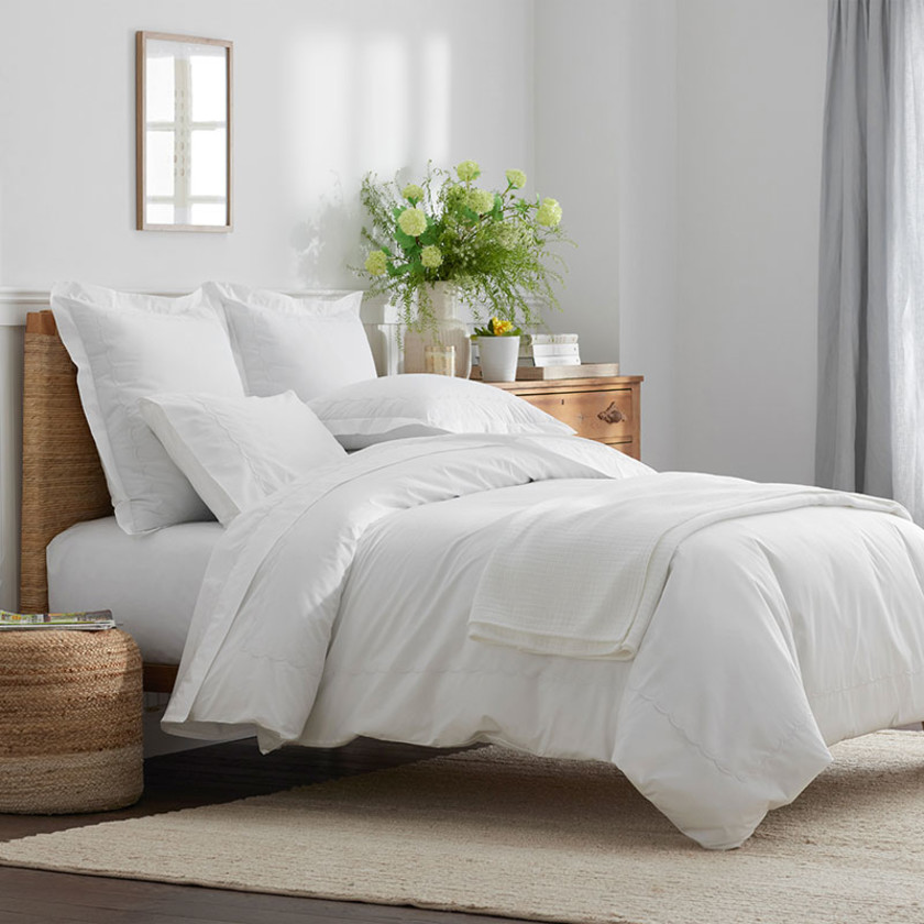 Scallop Classic Cool Cotton Percale Bed Sheet Set - White, Queen,White