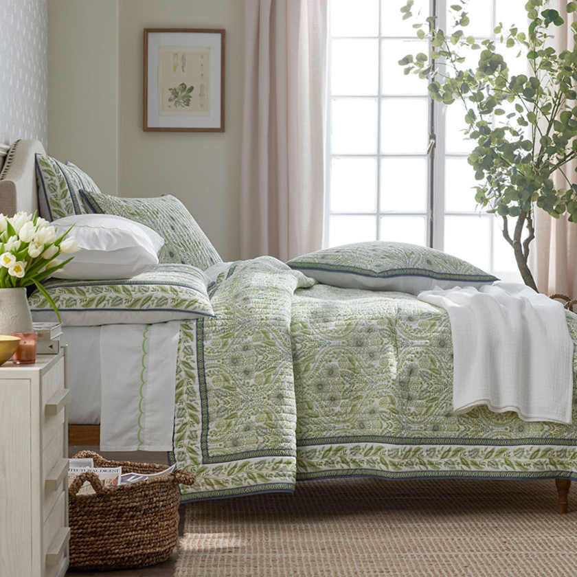 Sana Quilt - Green, Full/Queen,Green